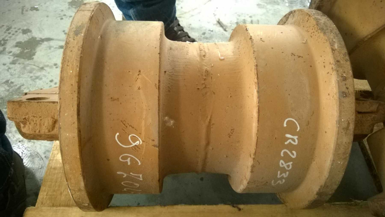 Caterpillar 235 245 983 4 Rulli. CR2833 - 트랙 롤러 건설기계 용 : 사진 2 Caterpillar 235 245 983 4 Rulli. CR2833 - 트랙 롤러 건설기계 용 : 사진 2