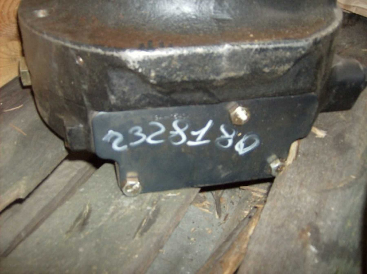 Caterpillar 345C MOTORI DI TRASLAZIONI NUOVI. - 파이널 드라이브 건설기계 용 : 사진 2 Caterpillar 345C MOTORI DI TRASLAZIONI NUOVI. - 파이널 드라이브 건설기계 용 : 사진 2