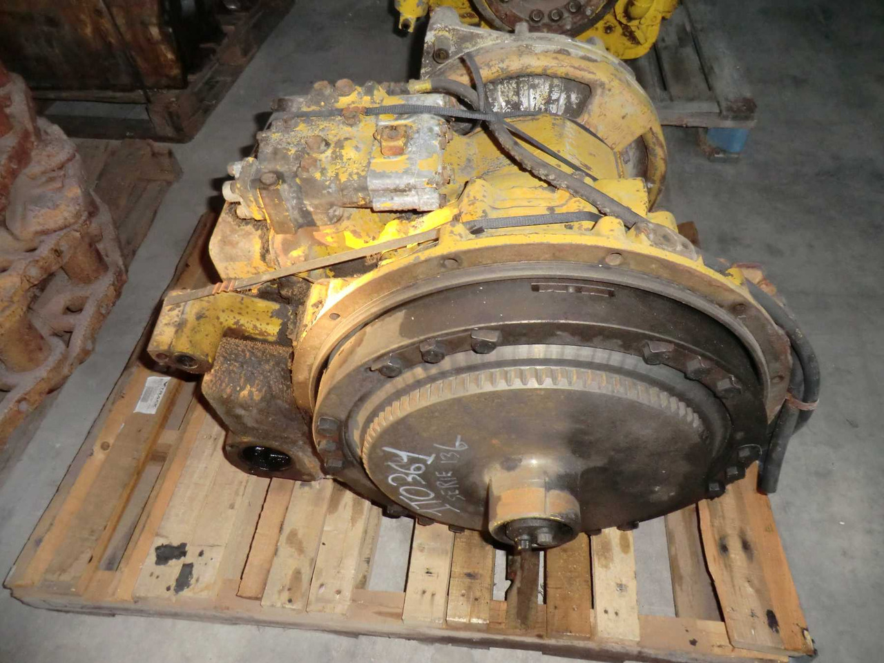 Caterpillar 631B CONVERTER - 변속기 건설기계 용 : 사진 4 Caterpillar 631B CONVERTER - 변속기 건설기계 용 : 사진 4