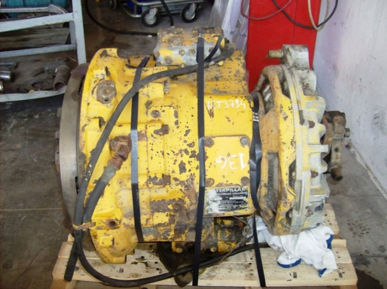 Caterpillar 631B CONVERTER - 변속기 건설기계 용 : 사진 1 Caterpillar 631B CONVERTER - 변속기 건설기계 용 : 사진 1