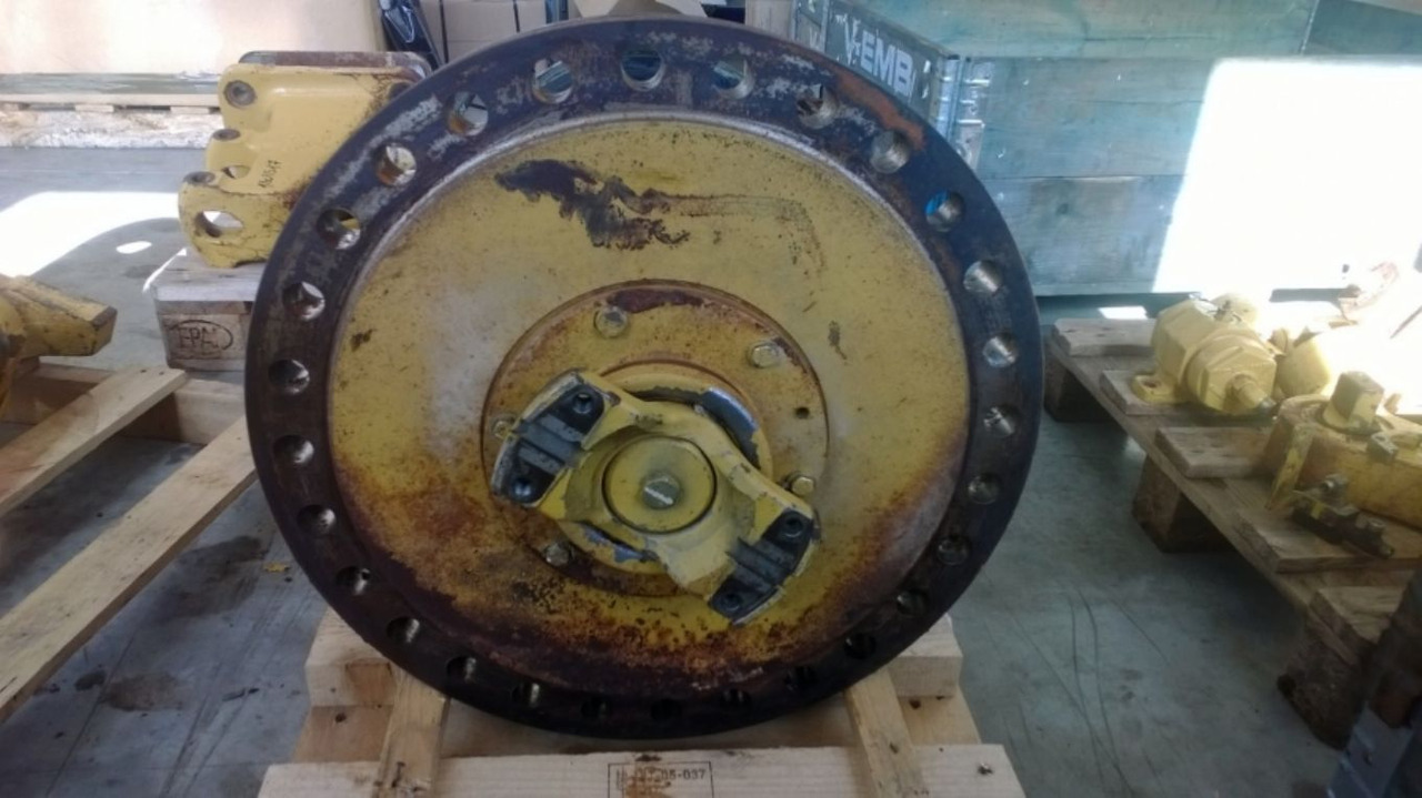 Caterpillar 735 PERNO SNODO CENTRALE - 보디 및 외관 건설기계 용 : 사진 2 Caterpillar 735 PERNO SNODO CENTRALE - 보디 및 외관 건설기계 용 : 사진 2