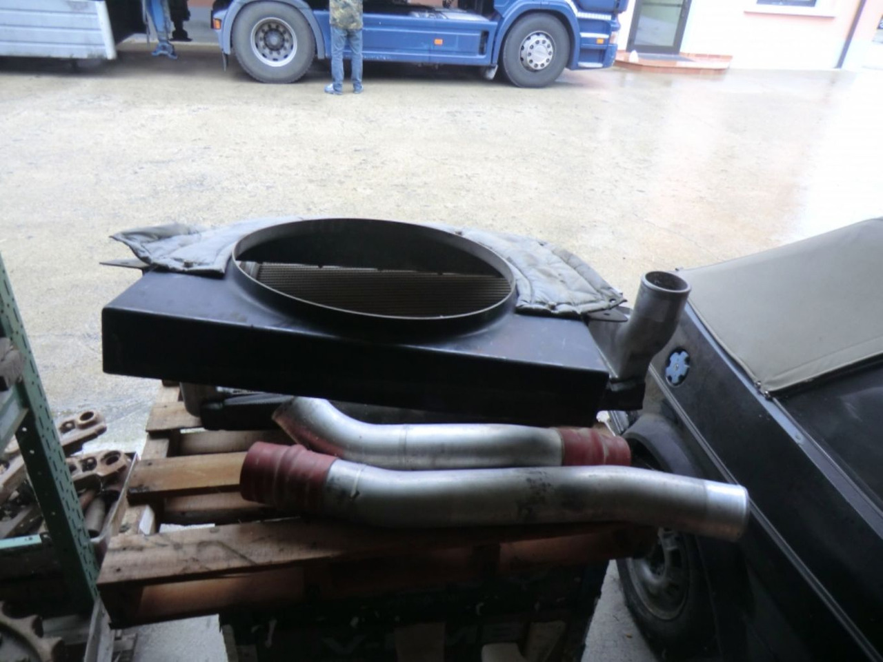 Caterpillar 735 Tubo aftercooler con manicotto 7E8630. - 냉각 시스템 건설기계 용 : 사진 1 Caterpillar 735 Tubo aftercooler con manicotto 7E8630. - 냉각 시스템 건설기계 용 : 사진 1