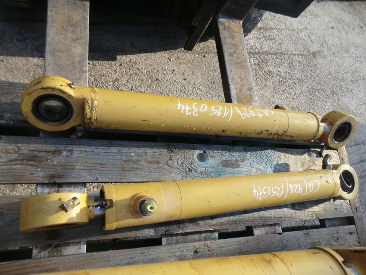 Caterpillar 928G CILINDRI DI STERZO - 유압 실린더 건설기계 용 : 사진 3 Caterpillar 928G CILINDRI DI STERZO - 유압 실린더 건설기계 용 : 사진 3