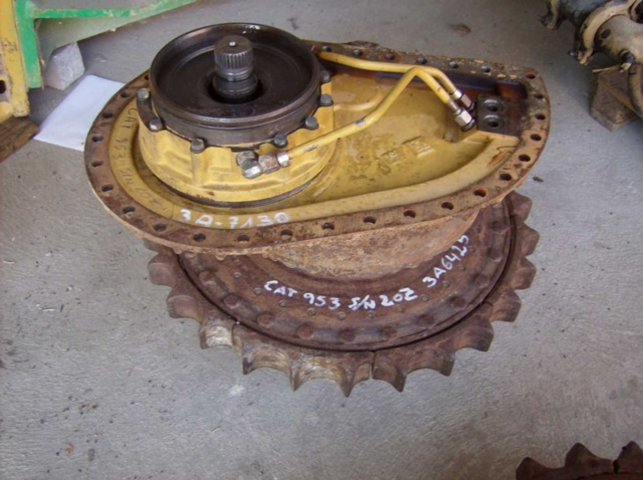 Caterpillar 953 RIDUTTORE DI TRASLAZIONE DESTRO COMPLETO DI RUOTA MOTRICE 3A6425 - 변속기 건설기계 용 : 사진 4 Caterpillar 953 RIDUTTORE DI TRASLAZIONE DESTRO COMPLETO DI RUOTA MOTRICE 3A6425 - 변속기 건설기계 용 : 사진 4