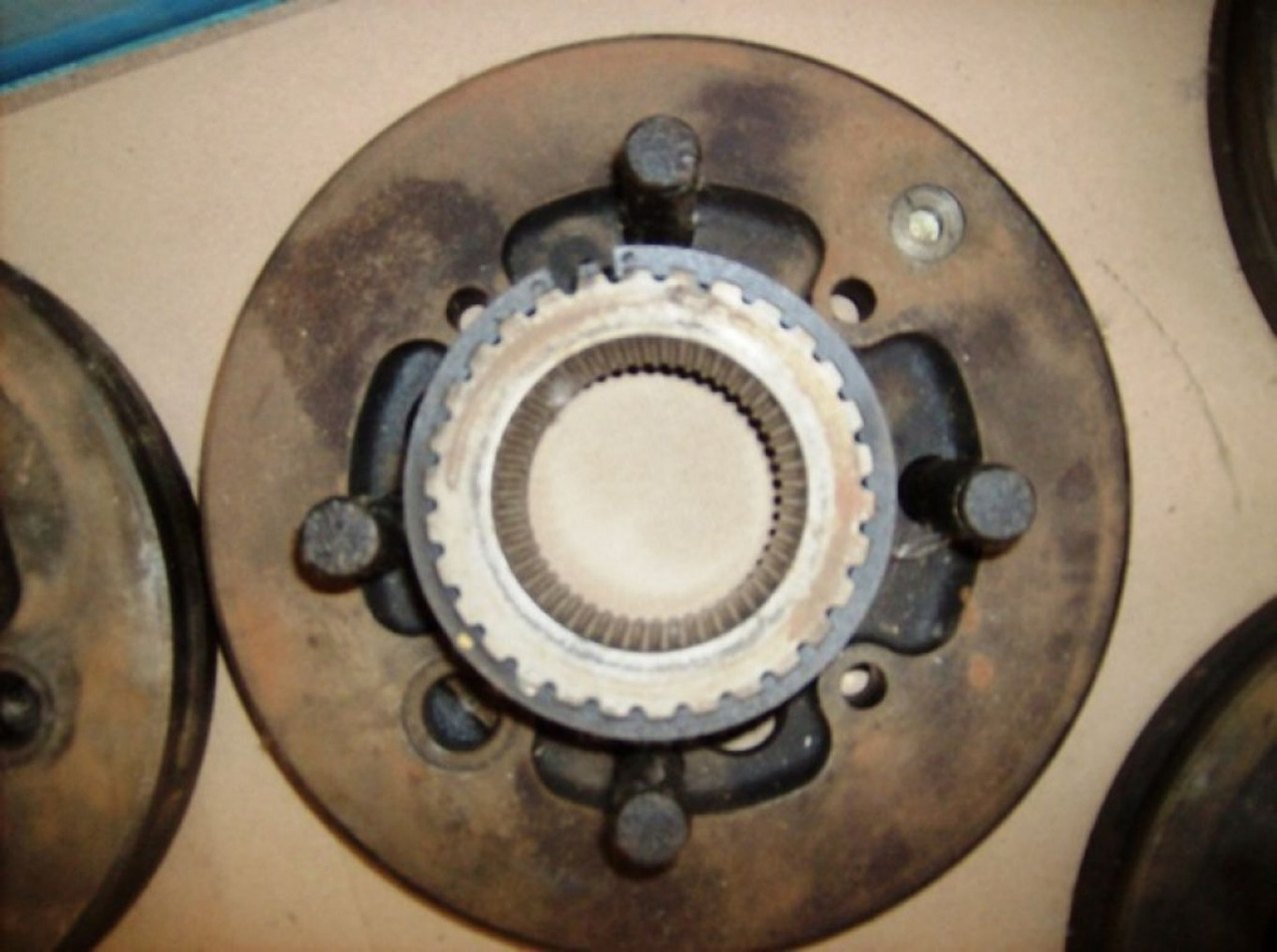 Caterpillar D300D GRUPPO FRENI - 변속기 건설기계 용 : 사진 4 Caterpillar D300D GRUPPO FRENI - 변속기 건설기계 용 : 사진 4