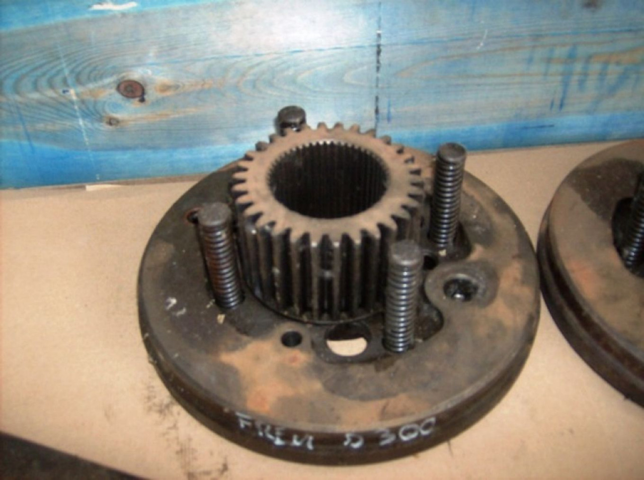 Caterpillar D300D GRUPPO FRENI - 변속기 건설기계 용 : 사진 1 Caterpillar D300D GRUPPO FRENI - 변속기 건설기계 용 : 사진 1