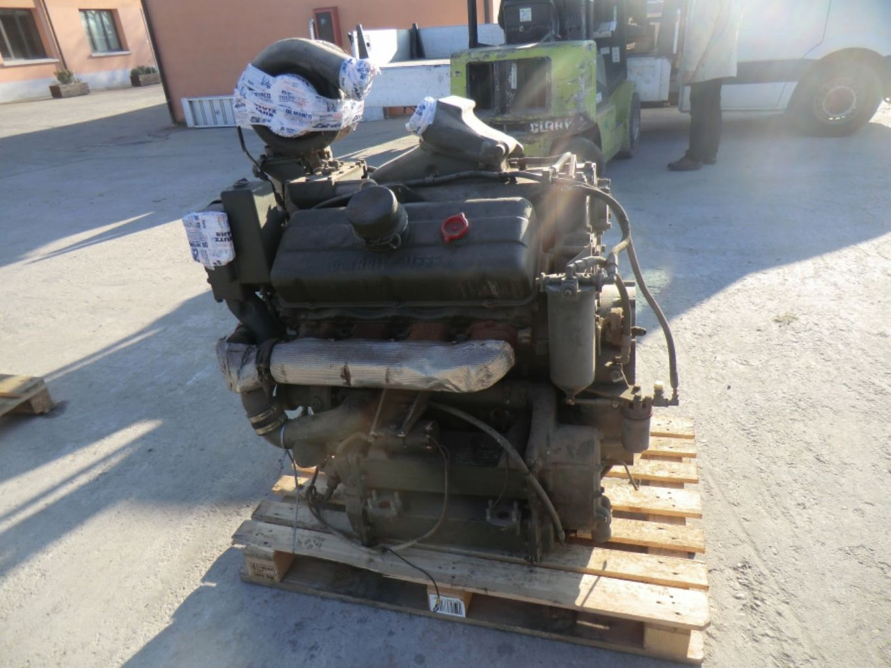 DETROIT DIESEL 8V53 MOTORE MARINO USATO COMPLETO DI TURBO E MOTORINO DI AVVIAMENTO. - 엔진 건설기계 용 : 사진 4 DETROIT DIESEL 8V53 MOTORE MARINO USATO COMPLETO DI TURBO E MOTORINO DI AVVIAMENTO. - 엔진 건설기계 용 : 사진 4