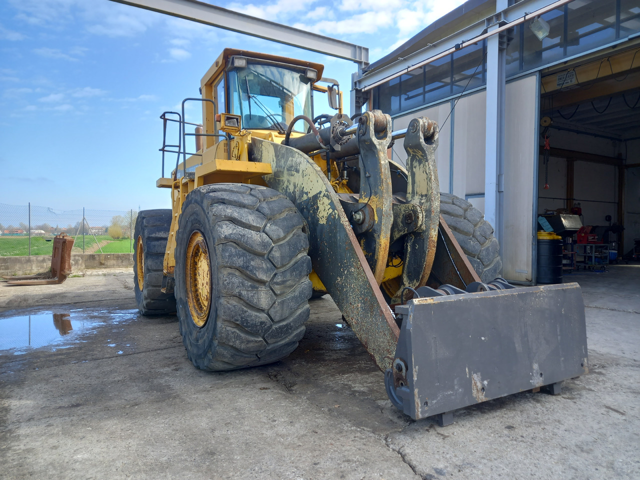 VOLVO L330C - 휠 로더 : 사진 2 VOLVO L330C - 휠 로더 : 사진 2