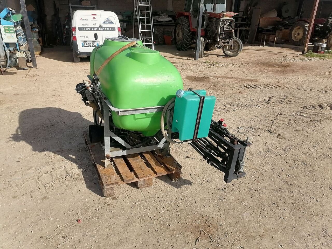 FAZA BOTTE DISERBO - 트랙터 탑재 스프레이 : 사진 1 FAZA BOTTE DISERBO - 트랙터 탑재 스프레이 : 사진 1