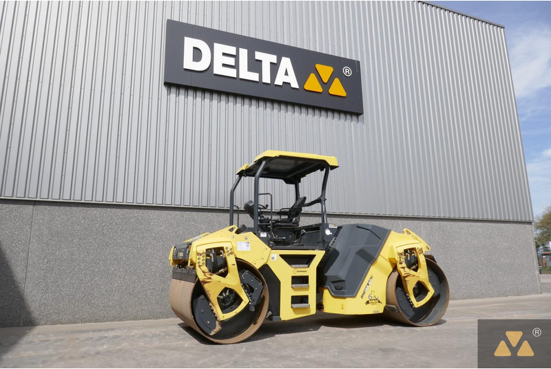 Bomag BW190AD-5 - 롤러 : 사진 4 Bomag BW190AD-5 - 롤러 : 사진 4