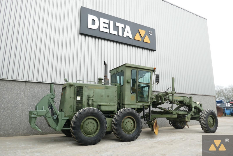 Caterpillar 130G Ex-army - 그레이더 : 사진 5 Caterpillar 130G Ex-army - 그레이더 : 사진 5