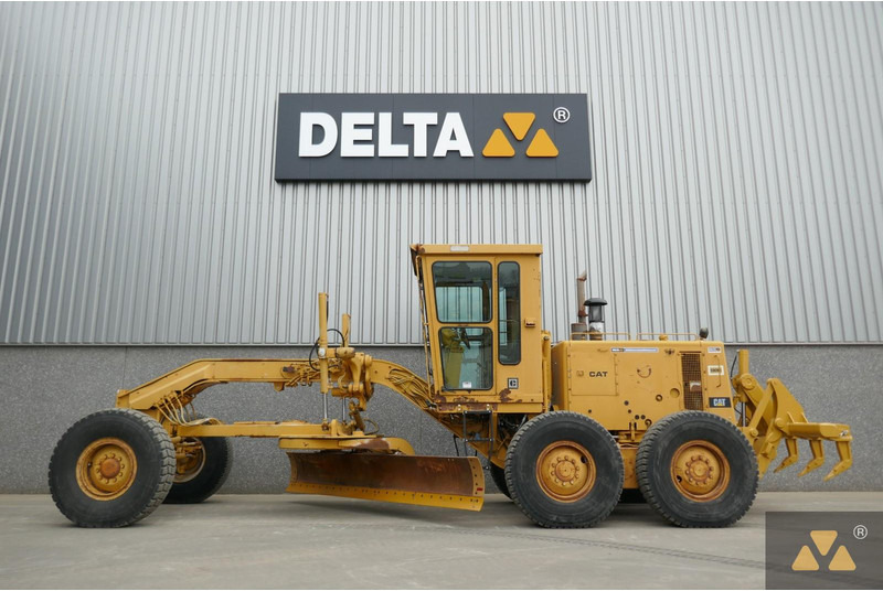 Caterpillar 130G - 그레이더 : 사진 1 Caterpillar 130G - 그레이더 : 사진 1