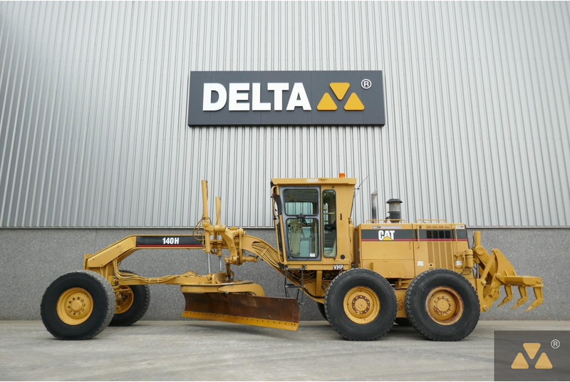 Caterpillar 140H - 그레이더 : 사진 1 Caterpillar 140H - 그레이더 : 사진 1