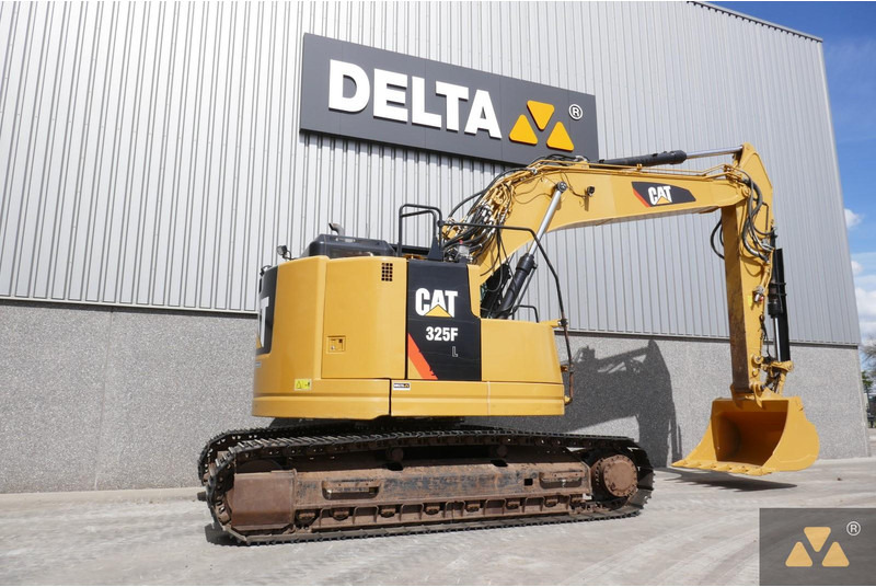 Caterpillar 325F LCR - 크롤러 굴삭기 : 사진 5 Caterpillar 325F LCR - 크롤러 굴삭기 : 사진 5
