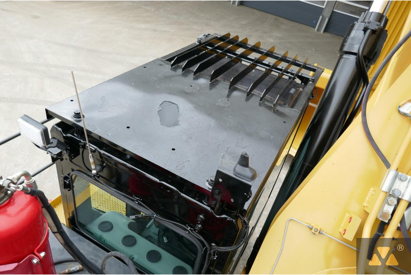크롤러 굴삭기 Caterpillar 390F LME : 사진 11