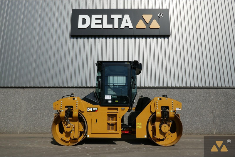 Caterpillar CB10 - 롤러 : 사진 1 Caterpillar CB10 - 롤러 : 사진 1