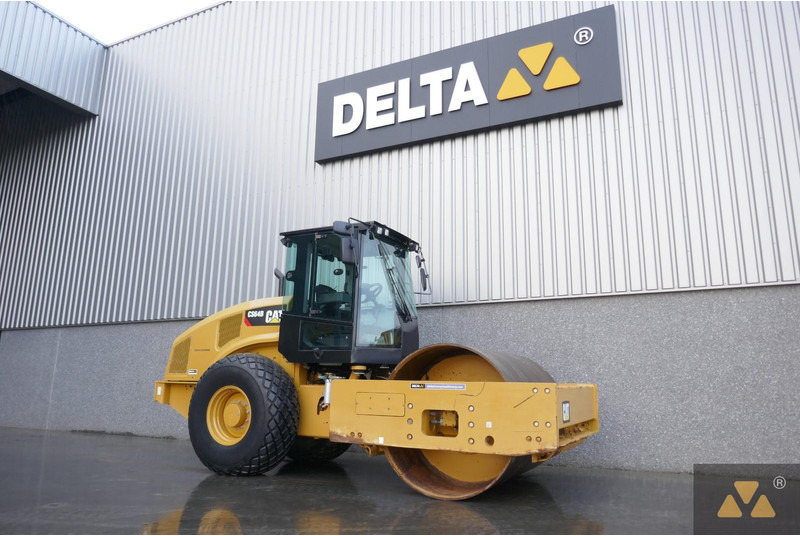 Caterpillar CS64B - 롤러 : 사진 3 Caterpillar CS64B - 롤러 : 사진 3