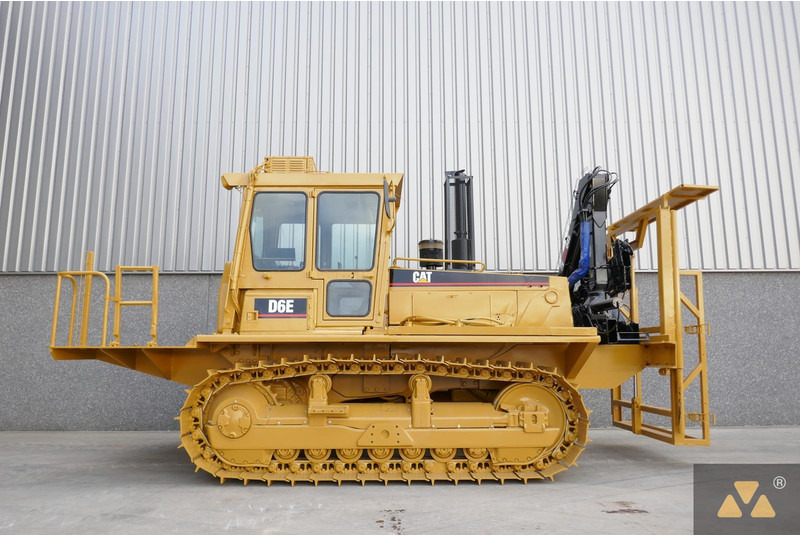 Caterpillar D6E Welding Tractor - 건설기계 : 사진 2 Caterpillar D6E Welding Tractor - 건설기계 : 사진 2