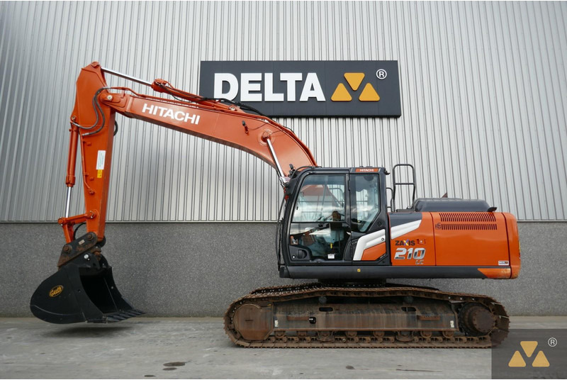 크롤러 굴삭기 Hitachi ZX210LC-7 : 사진 1