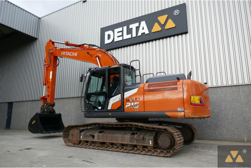 Hitachi ZX210LC-7 - 크롤러 굴삭기 : 사진 4 Hitachi ZX210LC-7 - 크롤러 굴삭기 : 사진 4
