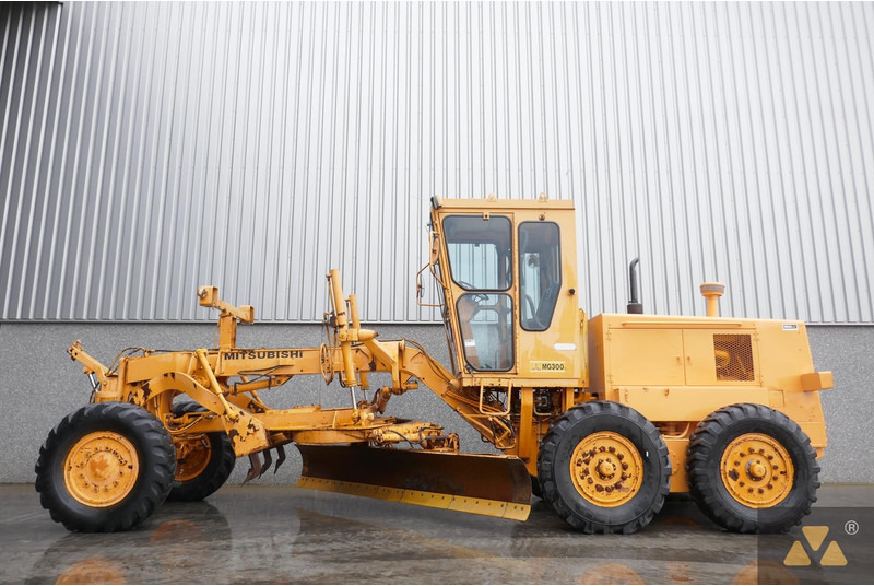 Mitsubishi MG300 - 그레이더 : 사진 1 Mitsubishi MG300 - 그레이더 : 사진 1