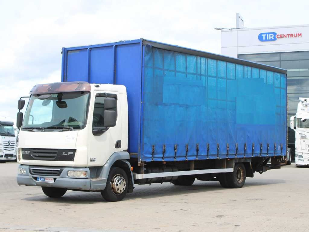 DAF FA LF 45, EURO 5, TAIL LIFT - 커튼사이더 트럭 : 사진 1 DAF FA LF 45, EURO 5, TAIL LIFT - 커튼사이더 트럭 : 사진 1