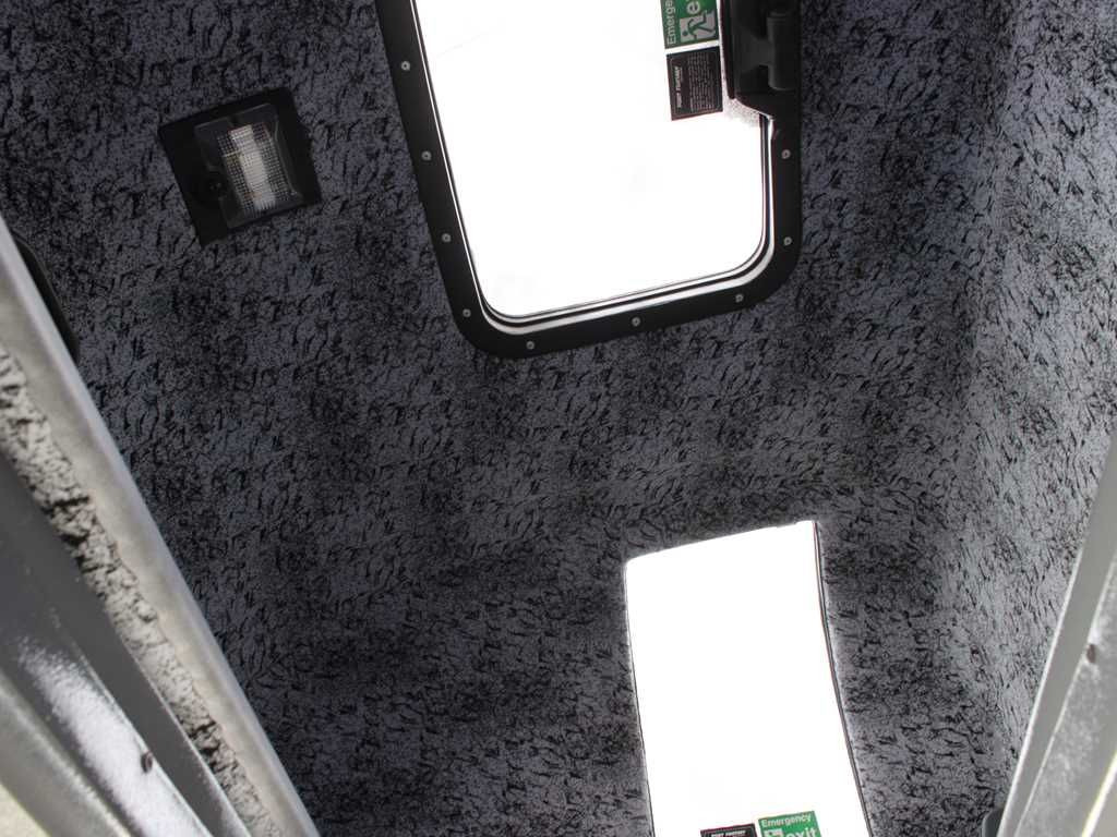 커튼 사이드 밴 Iveco EUROCARGO 75E18, TAIL LIFT, SLEEPING CABIN : 사진 15