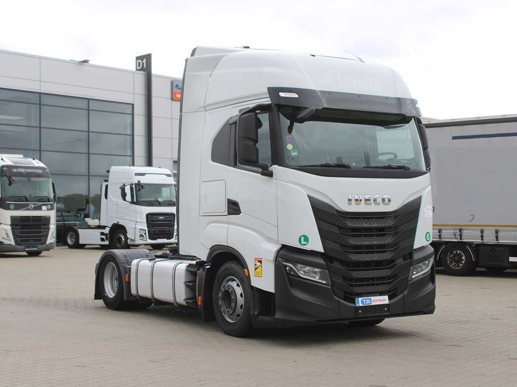 Iveco S-WAY 480, EURO 6, RETARDER, NAVIGATION, INDEPENDENT AIR CONDITIONING - 트랙터 유닛 : 사진 3 Iveco S-WAY 480, EURO 6, RETARDER, NAVIGATION, INDEPENDENT AIR CONDITIONING - 트랙터 유닛 : 사진 3