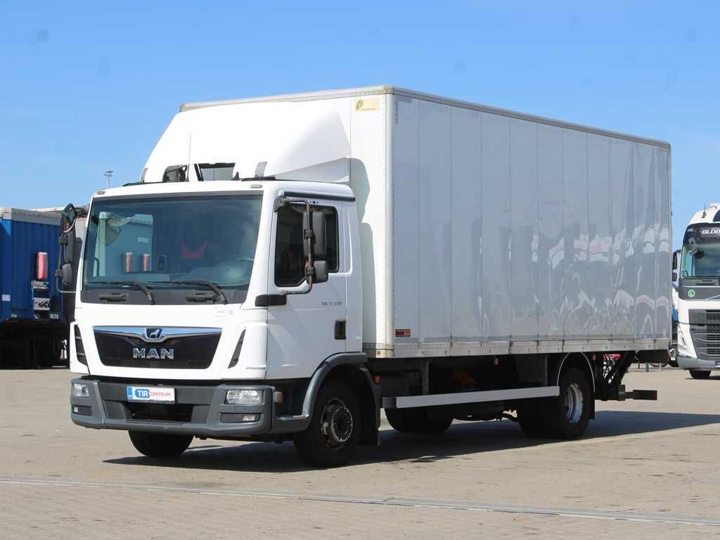 MAN TGL 12.220, HYDRAULIC FRONT, EURO 6 - 박스 트럭 : 사진 1 MAN TGL 12.220, HYDRAULIC FRONT, EURO 6 - 박스 트럭 : 사진 1