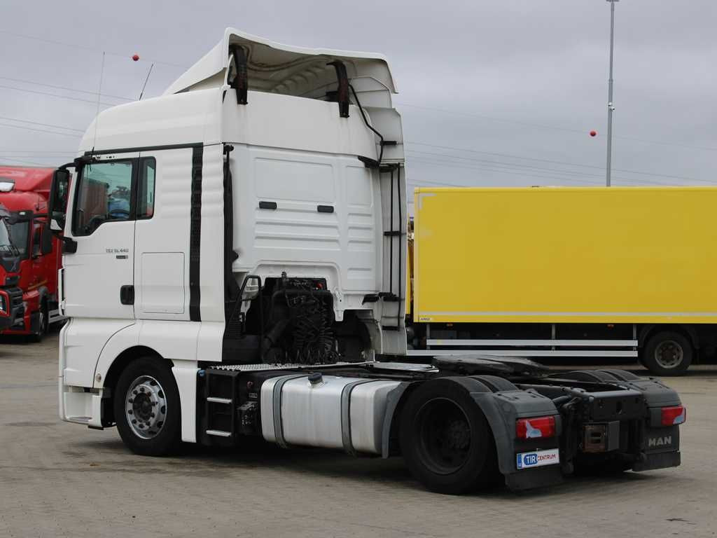 MAN TGX 18.440 4X2 LLS - U, LOWDECK, EURO 6 - 트랙터 유닛 : 사진 4 MAN TGX 18.440 4X2 LLS - U, LOWDECK, EURO 6 - 트랙터 유닛 : 사진 4