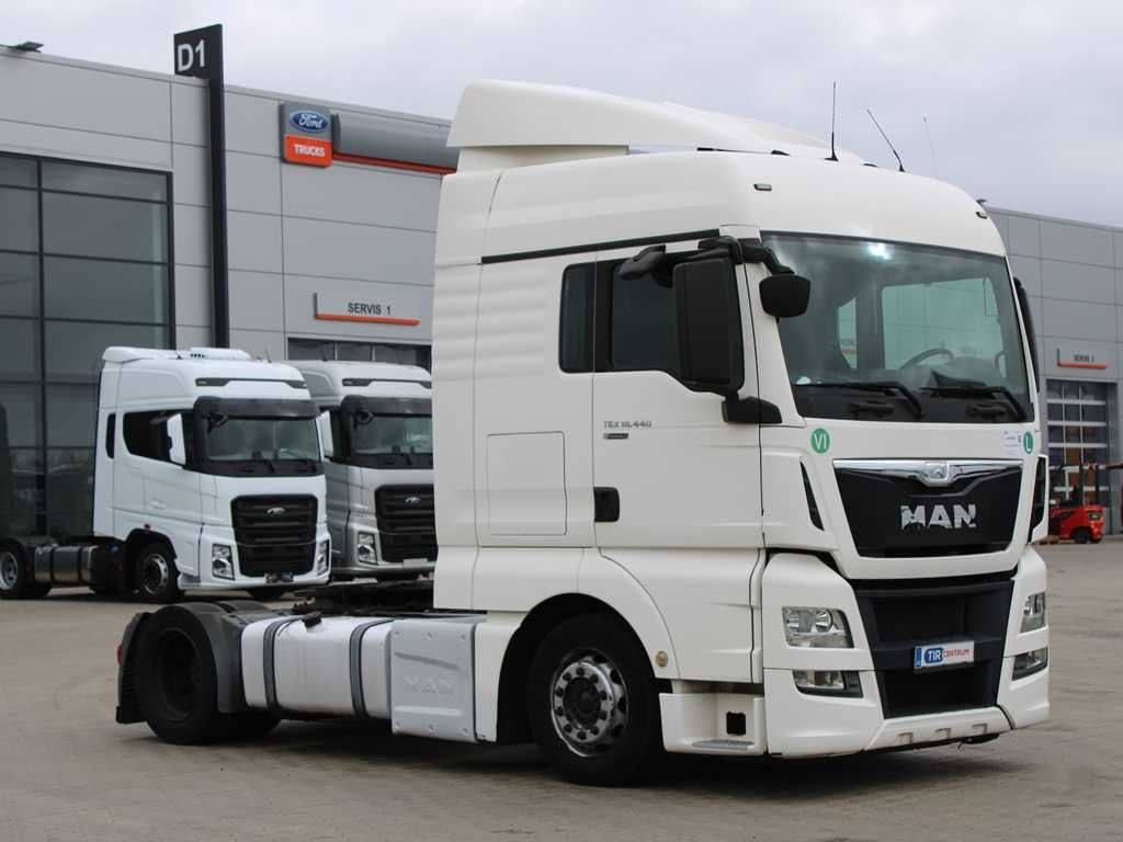 MAN TGX 18.440 4X2 LLS - U, LOWDECK, EURO 6 - 트랙터 유닛 : 사진 2 MAN TGX 18.440 4X2 LLS - U, LOWDECK, EURO 6 - 트랙터 유닛 : 사진 2