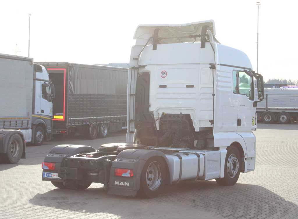 MAN TGX 18.500, LOWDECK, NAVIGATION, RETARDER, EURO 6 - 트랙터 유닛 : 사진 4 MAN TGX 18.500, LOWDECK, NAVIGATION, RETARDER, EURO 6 - 트랙터 유닛 : 사진 4