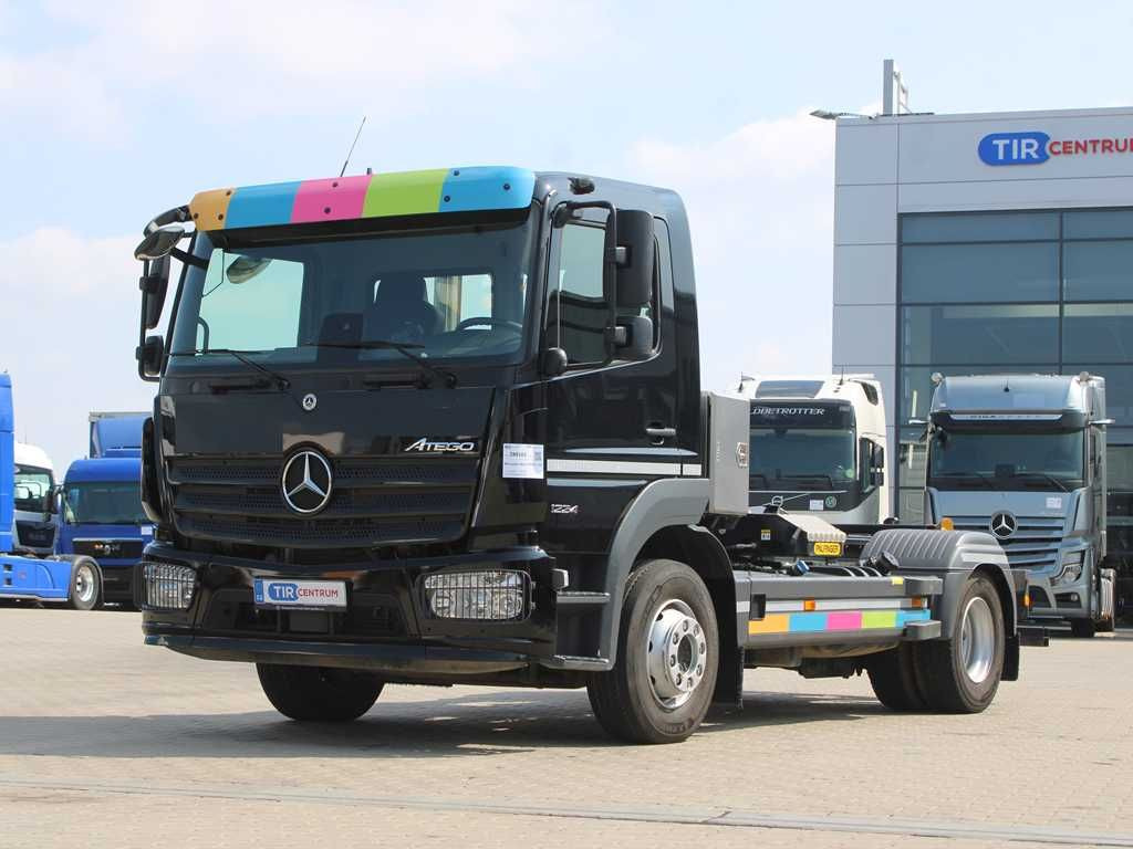 Mercedes-Benz ATEGO 1224, EURO 6, HOOK CONTAINER - 후크 리프트 트럭 : 사진 1 Mercedes-Benz ATEGO 1224, EURO 6, HOOK CONTAINER - 후크 리프트 트럭 : 사진 1