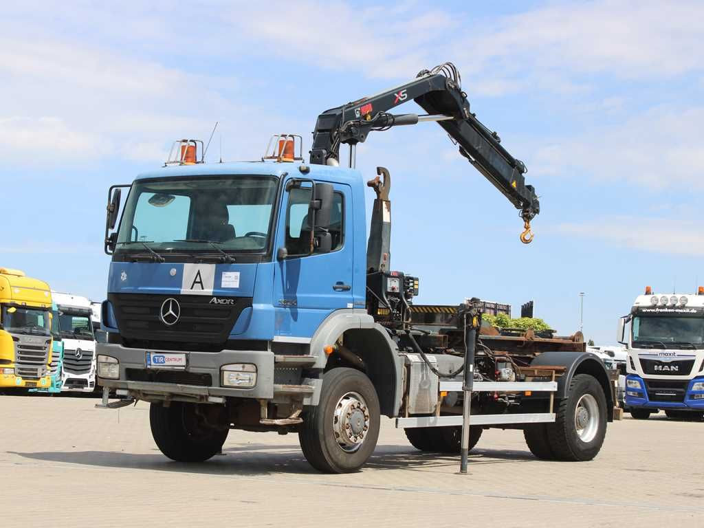 Mercedes-Benz AXOR 1824, CRANE HIAB 099B-3 DUO, 4x4 - 후크 리프트 트럭, 크레인 트럭 : 사진 1 Mercedes-Benz AXOR 1824, CRANE HIAB 099B-3 DUO, 4x4 - 후크 리프트 트럭, 크레인 트럭 : 사진 1