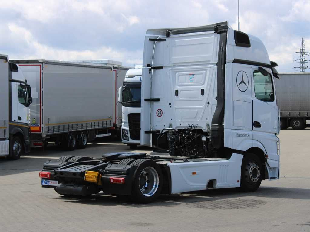 Mercedes-Benz Actros 1848, EURO 6, GIGA SPACE, NAVI, LOWDECK - 트랙터 유닛 : 사진 3 Mercedes-Benz Actros 1848, EURO 6, GIGA SPACE, NAVI, LOWDECK - 트랙터 유닛 : 사진 3