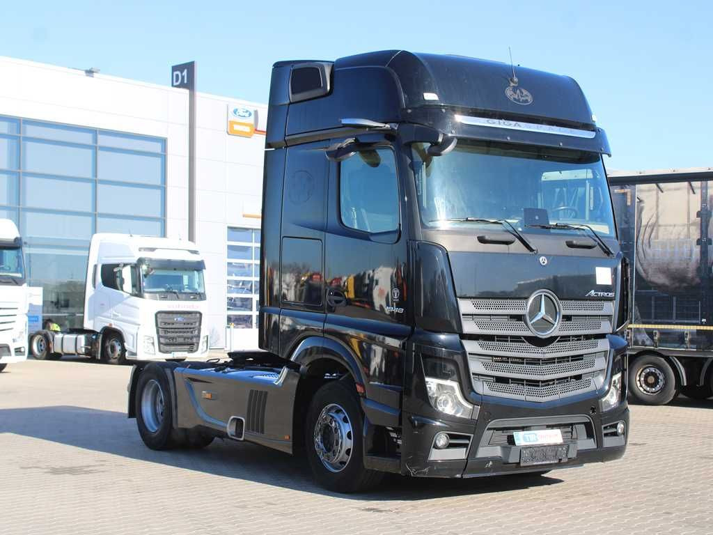 Mercedes-Benz Actros 1848, EURO 6, NAVIGATION, GIGA SPACE Mercedes-Benz Actros 1848, EURO 6, NAVIGATION, GIGA SPACE - 트랙터 유닛 : 사진 2 Mercedes-Benz Actros 1848, EURO 6, NAVIGATION, GIGA SPACE Mercedes-Benz Actros 1848, EURO 6, NAVIGATION, GIGA SPACE - 트랙터 유닛 : 사진 2