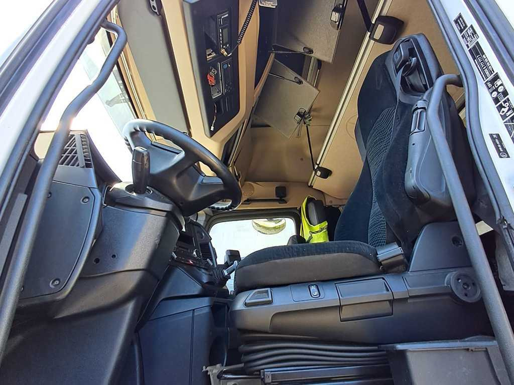 Mercedes-Benz Actros 2542, 6X2 + PANAV TVK18M - 커튼사이더 트럭 : 사진 5 Mercedes-Benz Actros 2542, 6X2 + PANAV TVK18M - 커튼사이더 트럭 : 사진 5