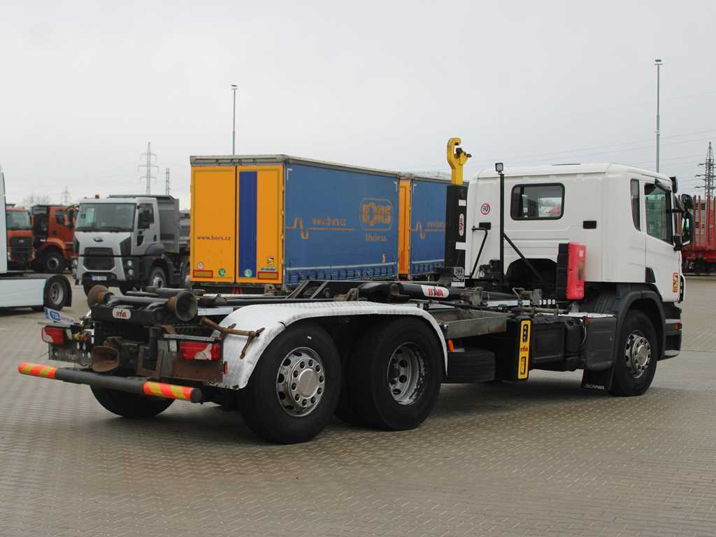 Scania P410, EURO 6, 6X2, CONTAINER HOOK CARRIER, LIFTING AXLE - 후크 리프트 트럭 : 사진 4 Scania P410, EURO 6, 6X2, CONTAINER HOOK CARRIER, LIFTING AXLE - 후크 리프트 트럭 : 사진 4