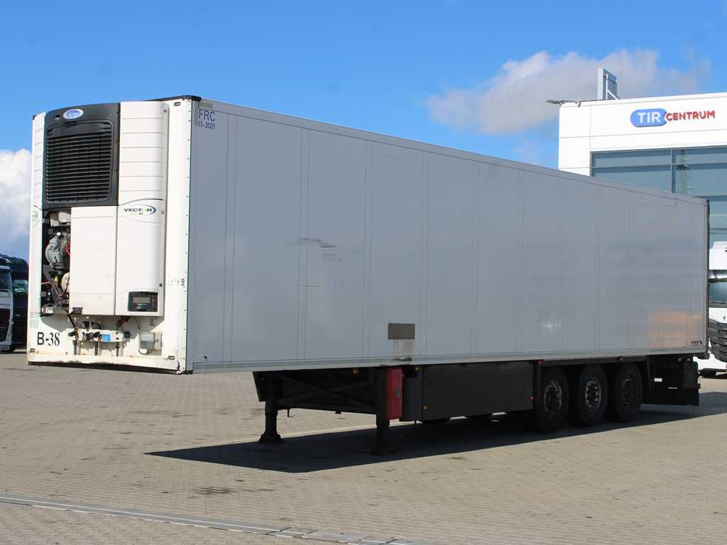 Schmitz Cargobull SKO 24/L - 13.4 FP 60 COOL, CARRIER 6760mth - 밀폐형 박스 세미 트레일러 : 사진 1 Schmitz Cargobull SKO 24/L - 13.4 FP 60 COOL, CARRIER 6760mth - 밀폐형 박스 세미 트레일러 : 사진 1