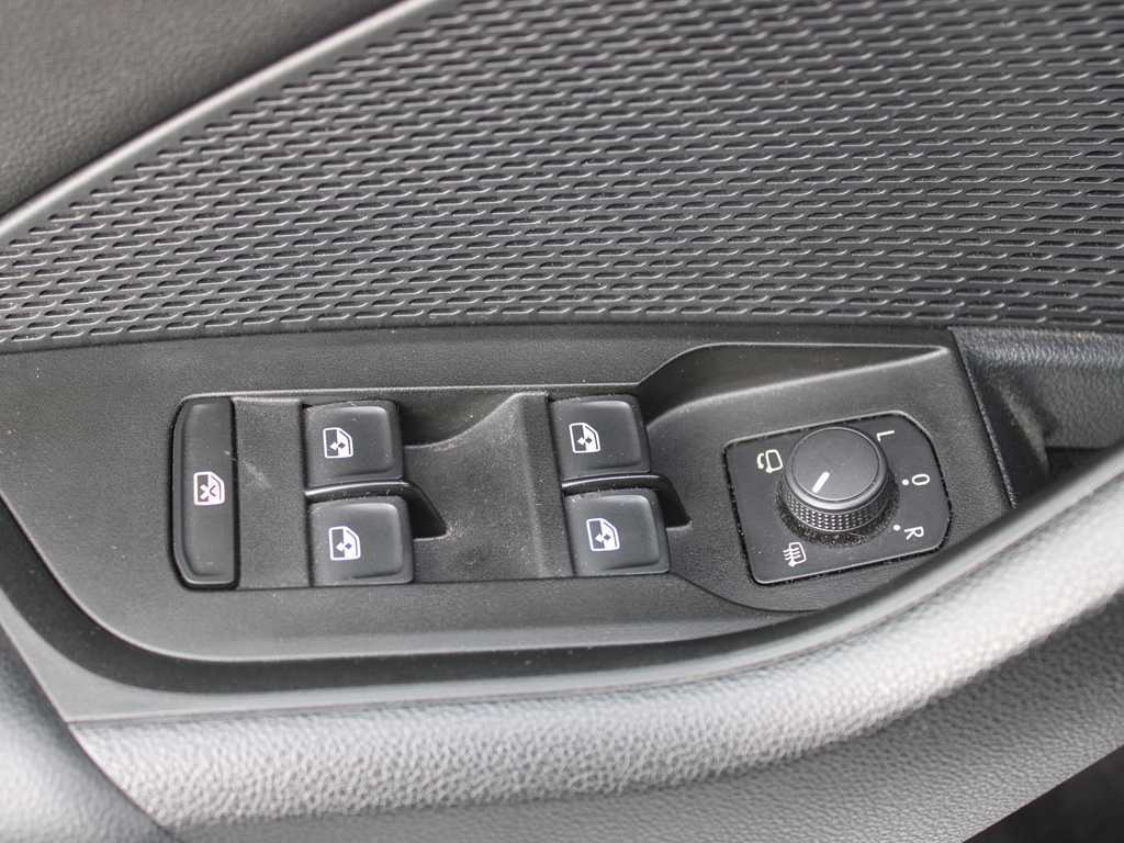 차량 Skoda 2,0TDI 85KW SELECTION : 사진 13