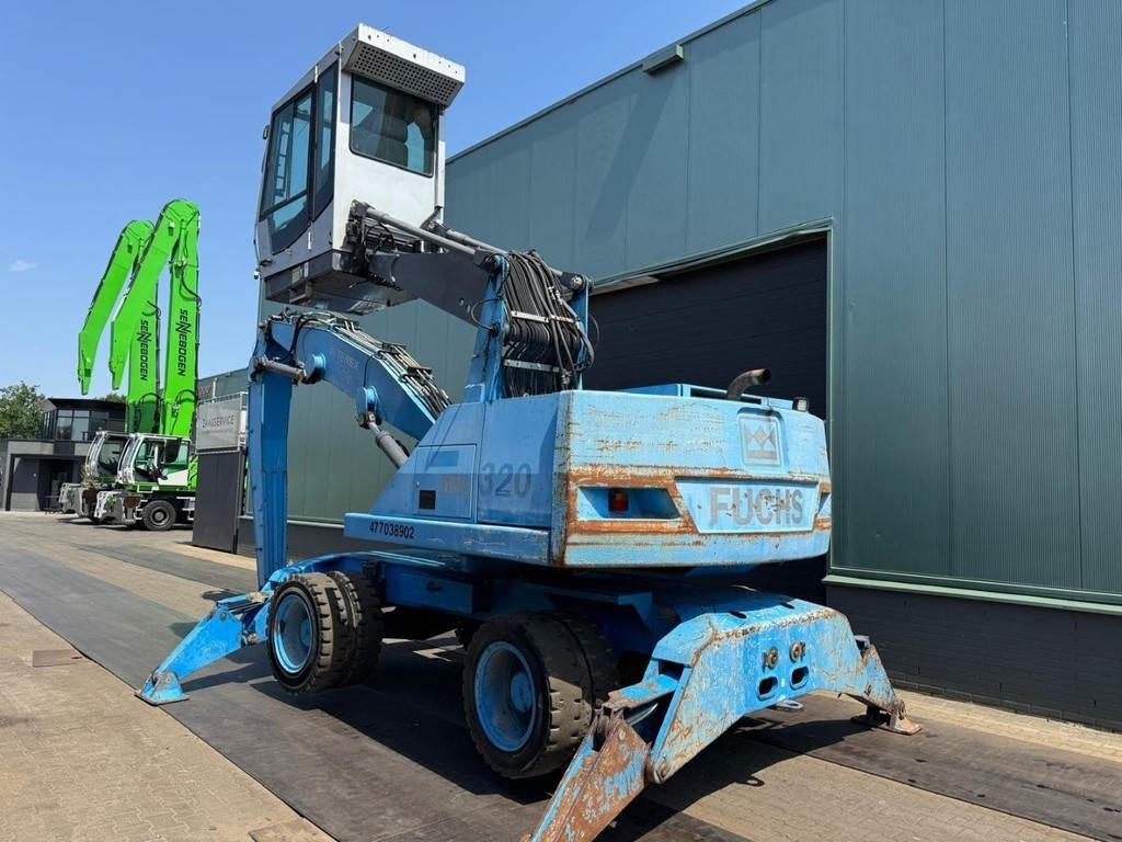 Fuchs MHL 320 - 폐기물/ 산업 처리기 : 사진 3 Fuchs MHL 320 - 폐기물/ 산업 처리기 : 사진 3