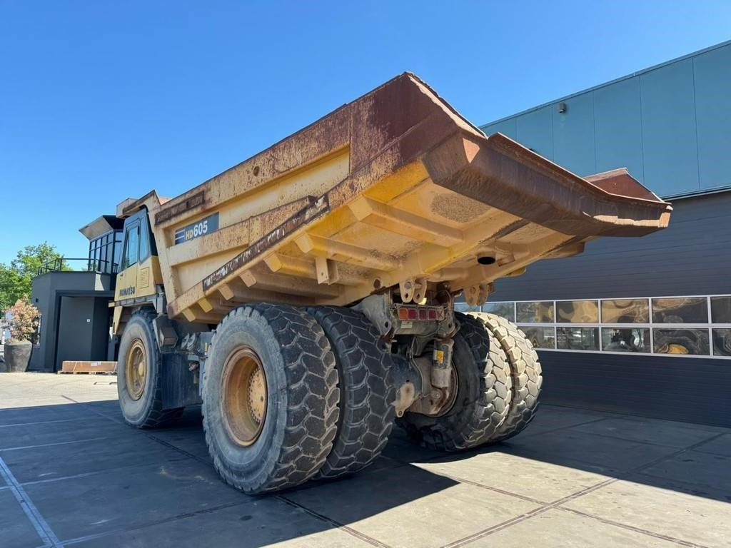 Komatsu HD605-7 - 미니 덤프 : 사진 3 Komatsu HD605-7 - 미니 덤프 : 사진 3