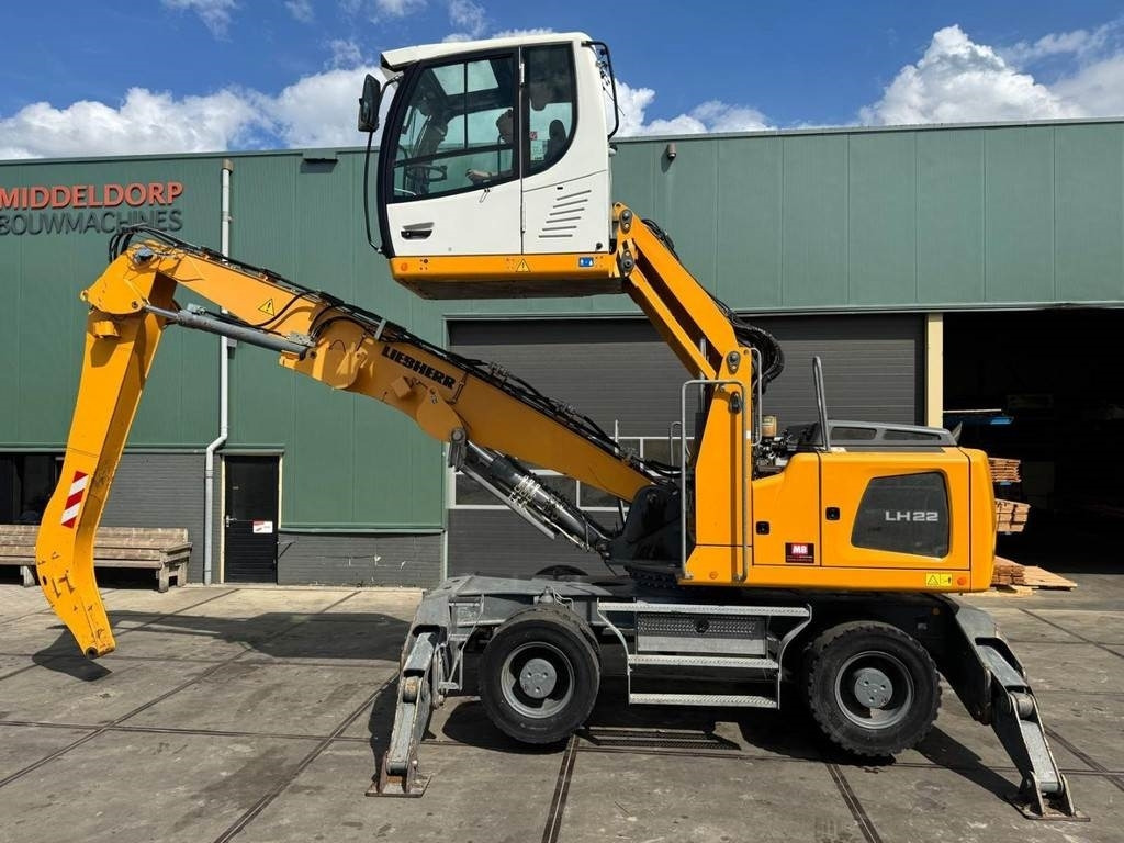 Liebherr LH 22 M - 폐기물/ 산업 처리기 : 사진 1 Liebherr LH 22 M - 폐기물/ 산업 처리기 : 사진 1