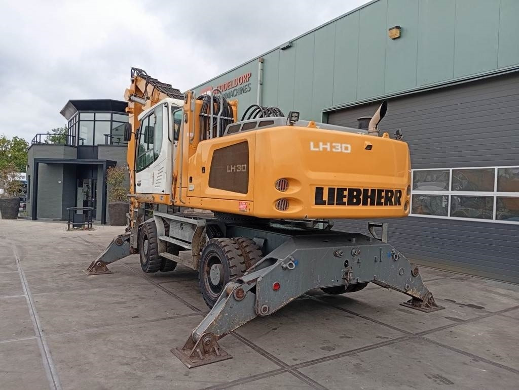 Liebherr LH 30 M - 폐기물/ 산업 처리기 : 사진 3 Liebherr LH 30 M - 폐기물/ 산업 처리기 : 사진 3