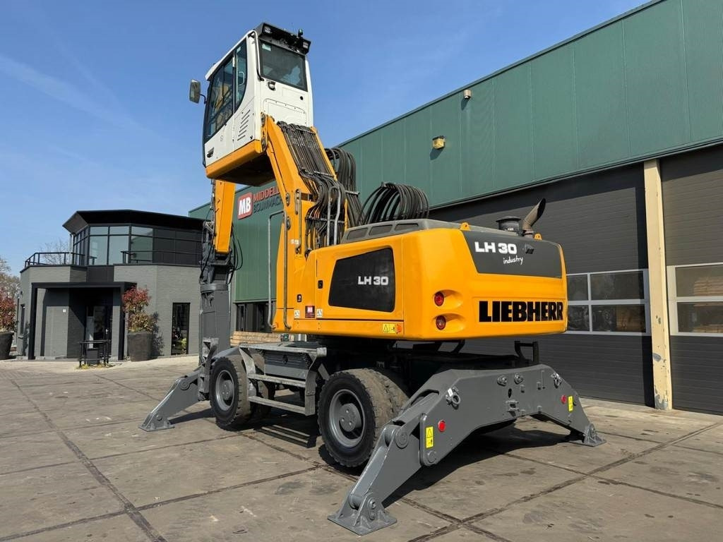 Liebherr LH 30 M - 폐기물/ 산업 처리기 : 사진 3 Liebherr LH 30 M - 폐기물/ 산업 처리기 : 사진 3