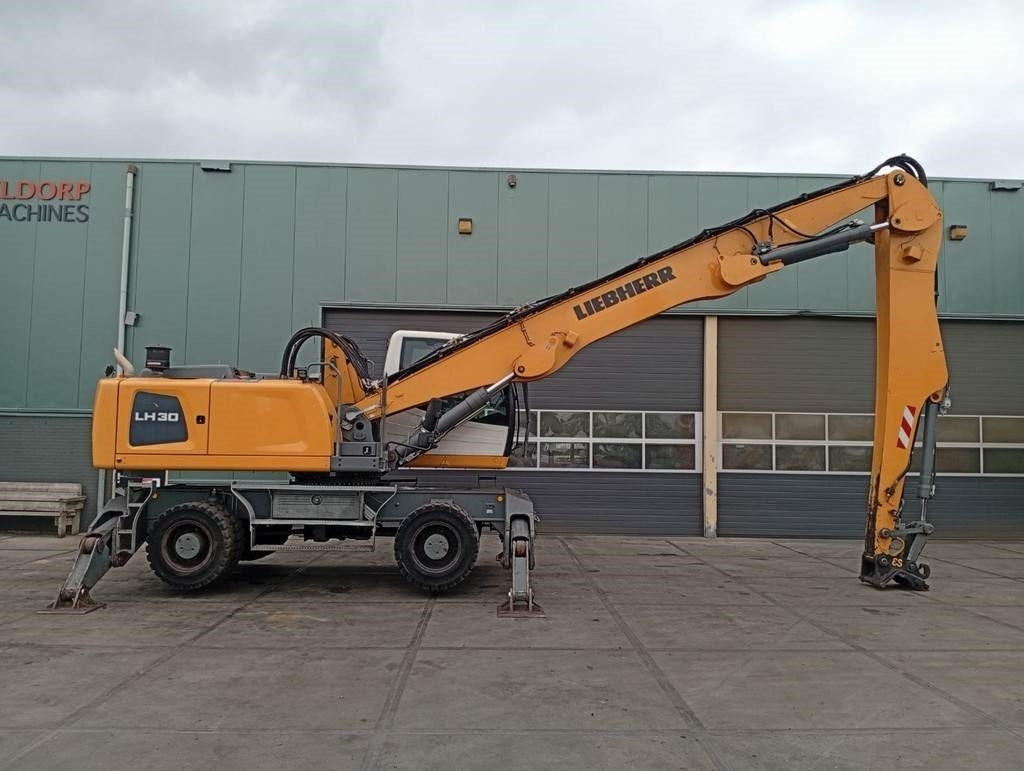 Liebherr LH 30 M - 폐기물/ 산업 처리기 : 사진 5 Liebherr LH 30 M - 폐기물/ 산업 처리기 : 사진 5