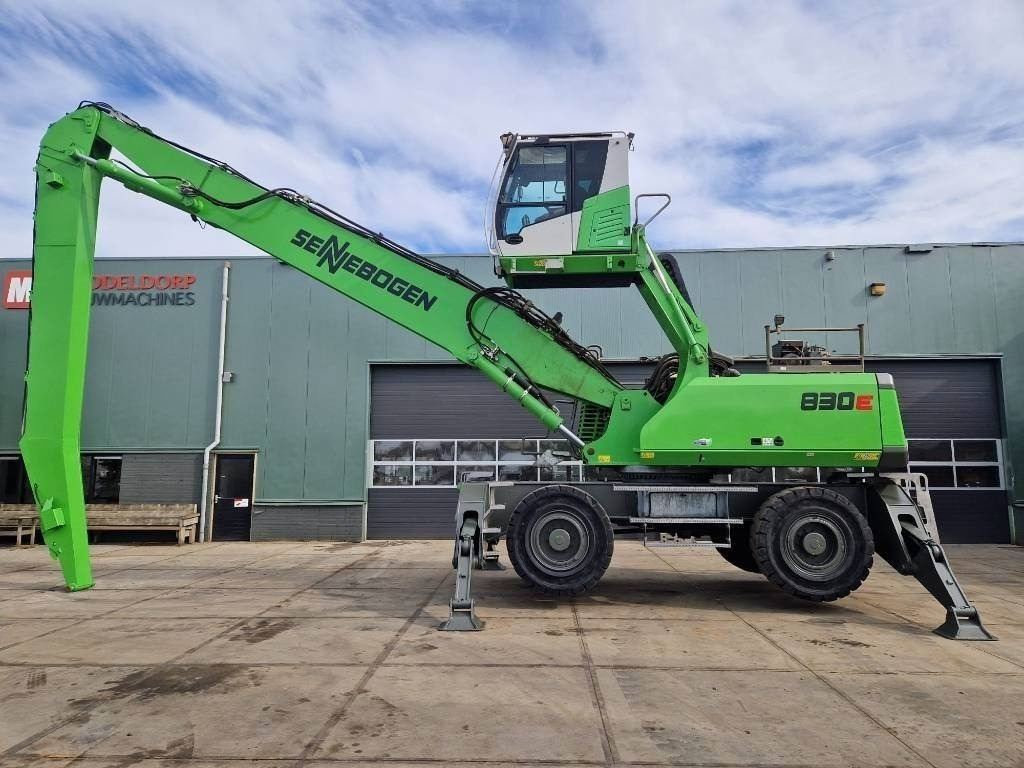Sennebogen 830M E HD - 폐기물/ 산업 처리기 : 사진 1 Sennebogen 830M E HD - 폐기물/ 산업 처리기 : 사진 1