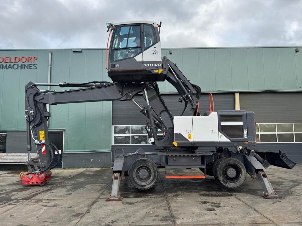 Volvo EW220 E - 폐기물/ 산업 처리기 : 사진 1 Volvo EW220 E - 폐기물/ 산업 처리기 : 사진 1
