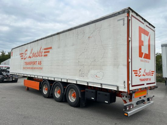 Berger SAPL 24 LTN Light, 5730 kg, 1A lift, 3A gelenkt - 커튼사이더 세미 트레일러 : 사진 4 Berger SAPL 24 LTN Light, 5730 kg, 1A lift, 3A gelenkt - 커튼사이더 세미 트레일러 : 사진 4