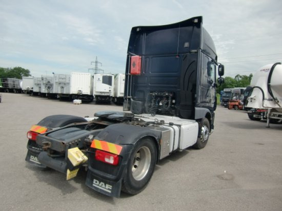 DAF XF 460 SSC, Automatik, EURO6, Standklima Kipphydraulik - 트랙터 유닛 : 사진 4 DAF XF 460 SSC, Automatik, EURO6, Standklima Kipphydraulik - 트랙터 유닛 : 사진 4